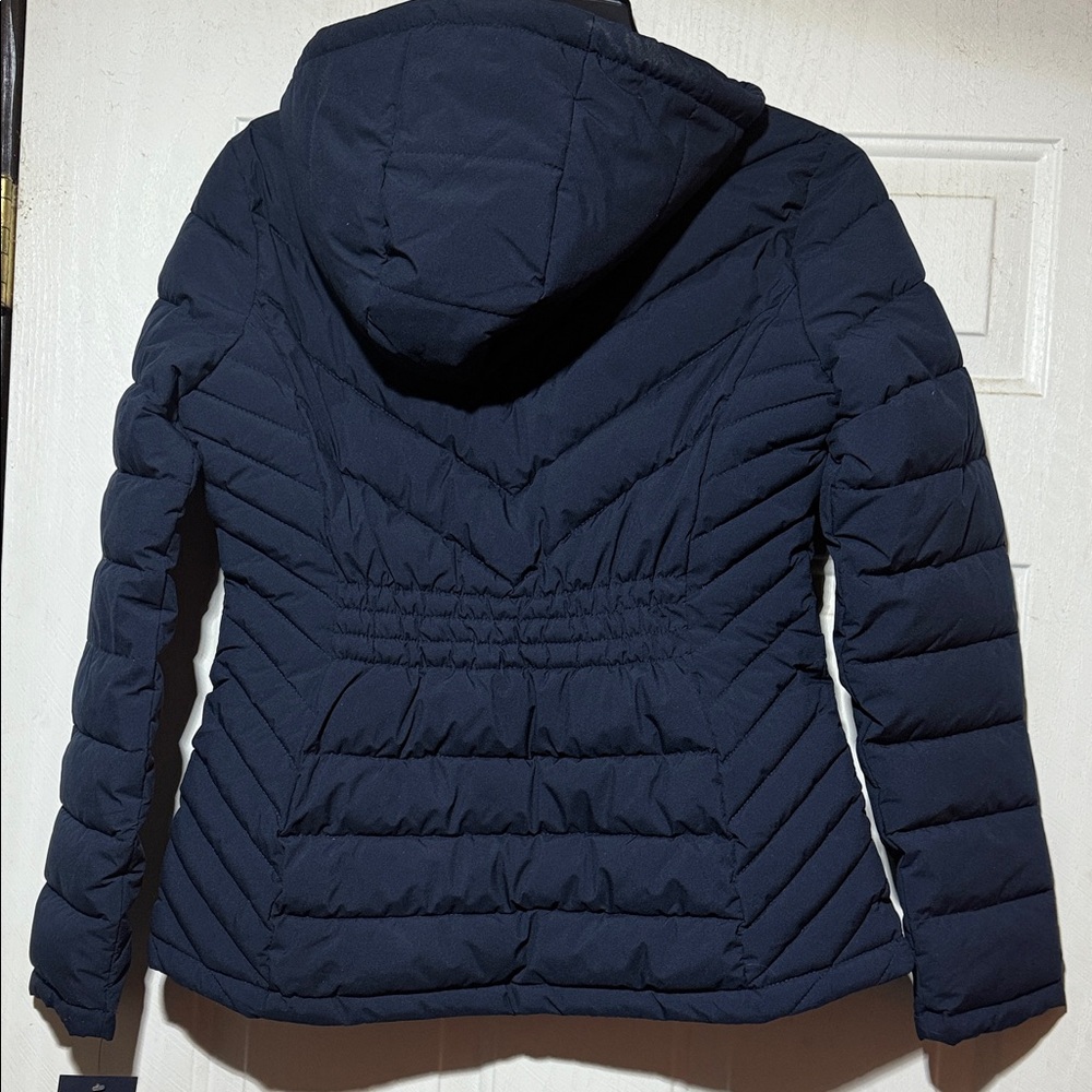 Tommy Hilfiger Women's Dark Blue Puffer Jacket NWT - Picture 7 of 9